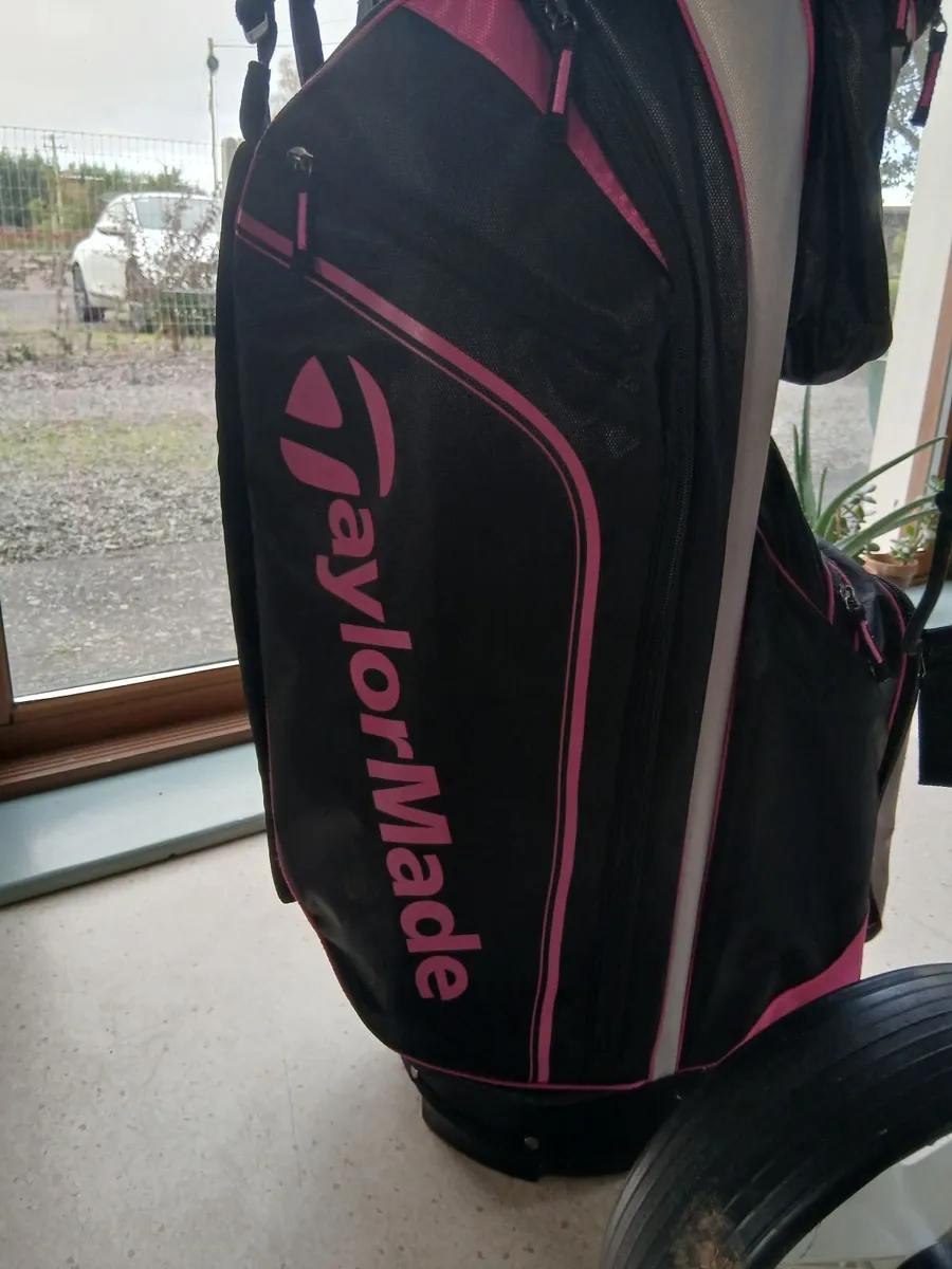 Golf clubs and golf cart for sale - Image 2
