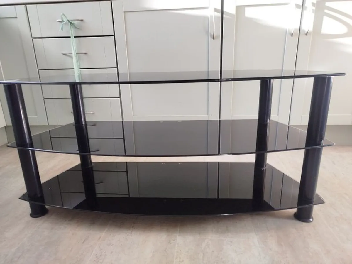 TV Stand - Image 2