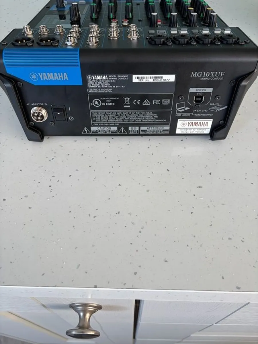 MG10XUF - Analog Mixer - Image 2