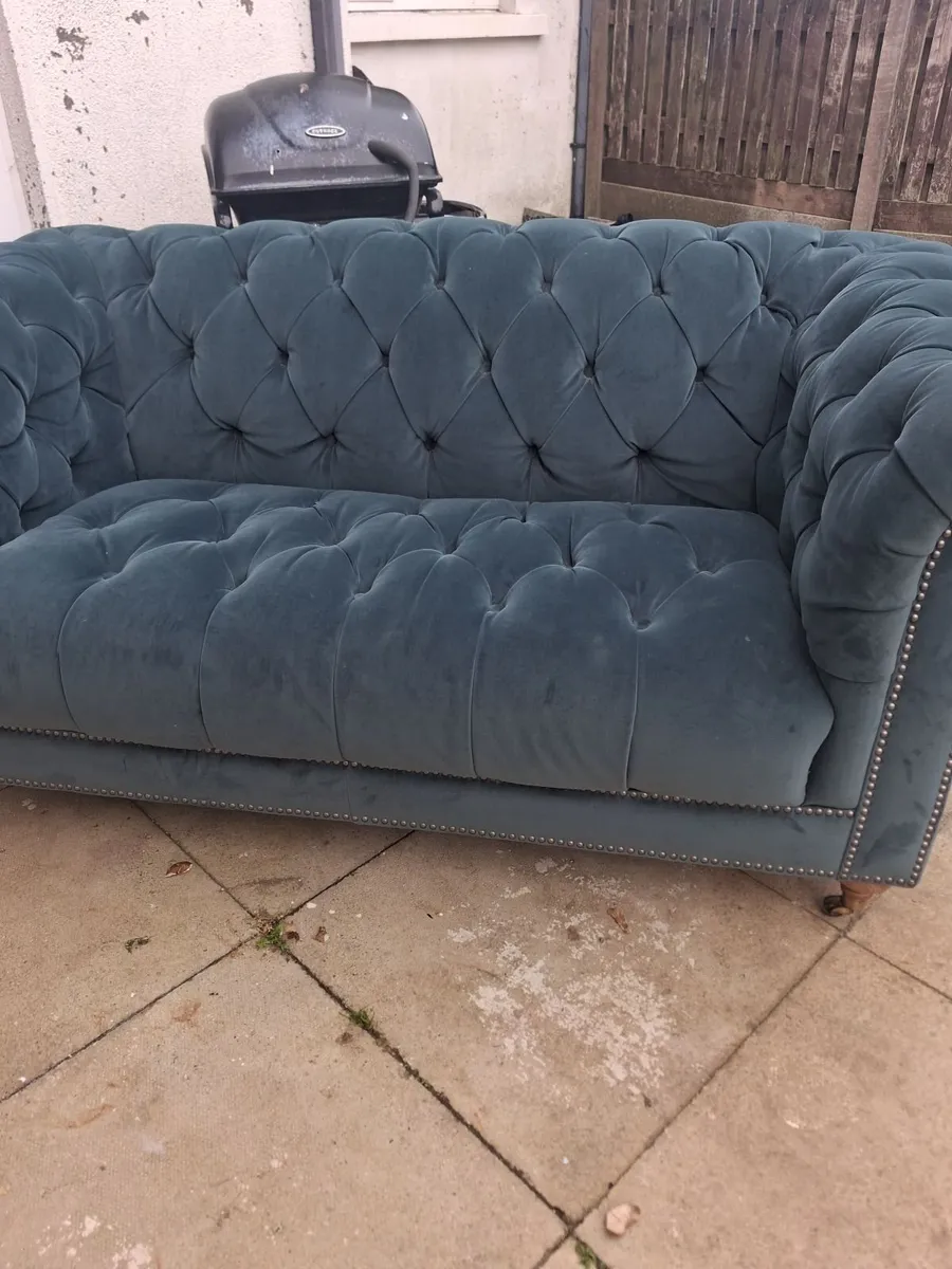 Couch - Image 4