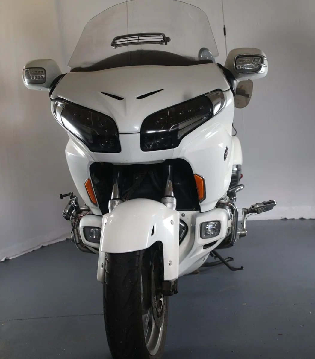 2012 HONDA GOLDWING GL1800 AIRBAG / SATNAV - Image 1