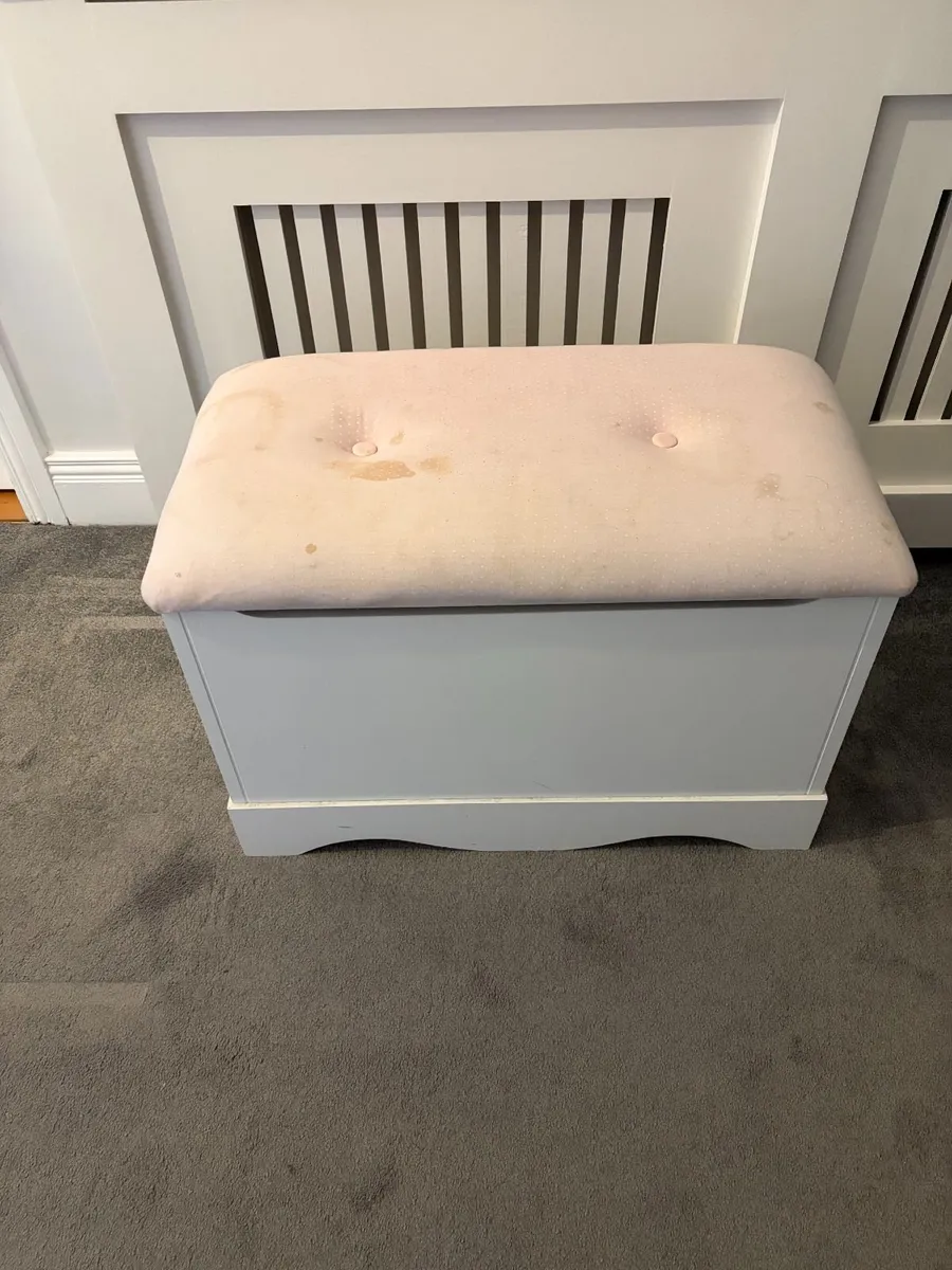 White Storage Box / Ottoman – 65cm Wide - Image 1