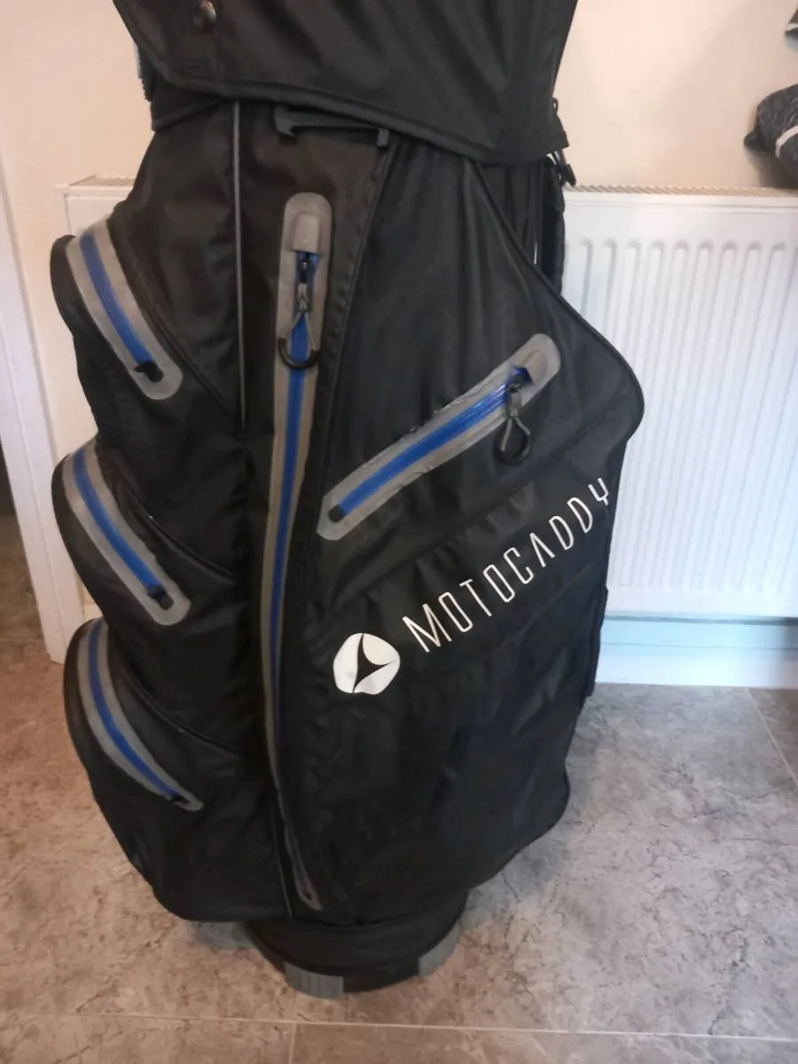 Motocaddy water resistant golf cart bag - Image 4