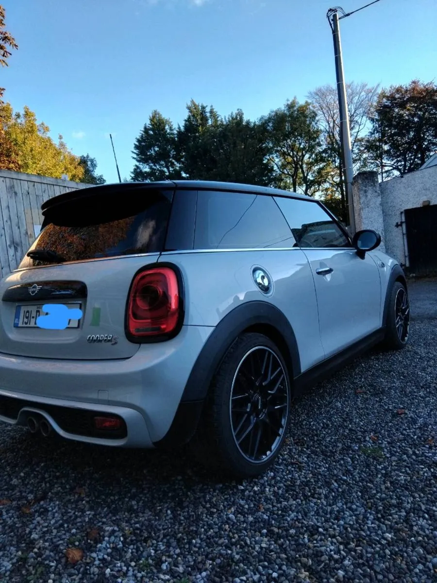 Mini Cooper S 2.0 Petrol Turbo Manual - Image 1