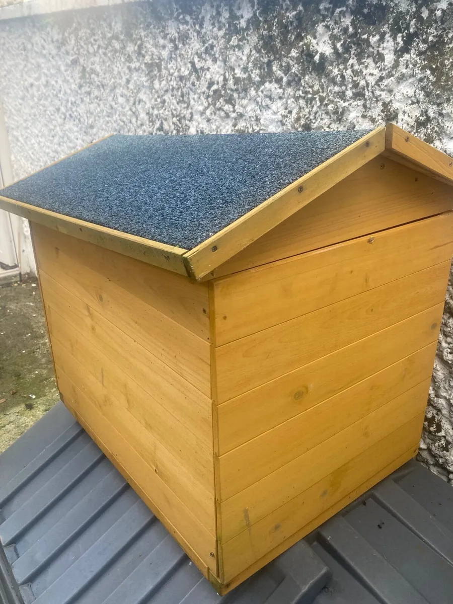 Dog house - Image 3