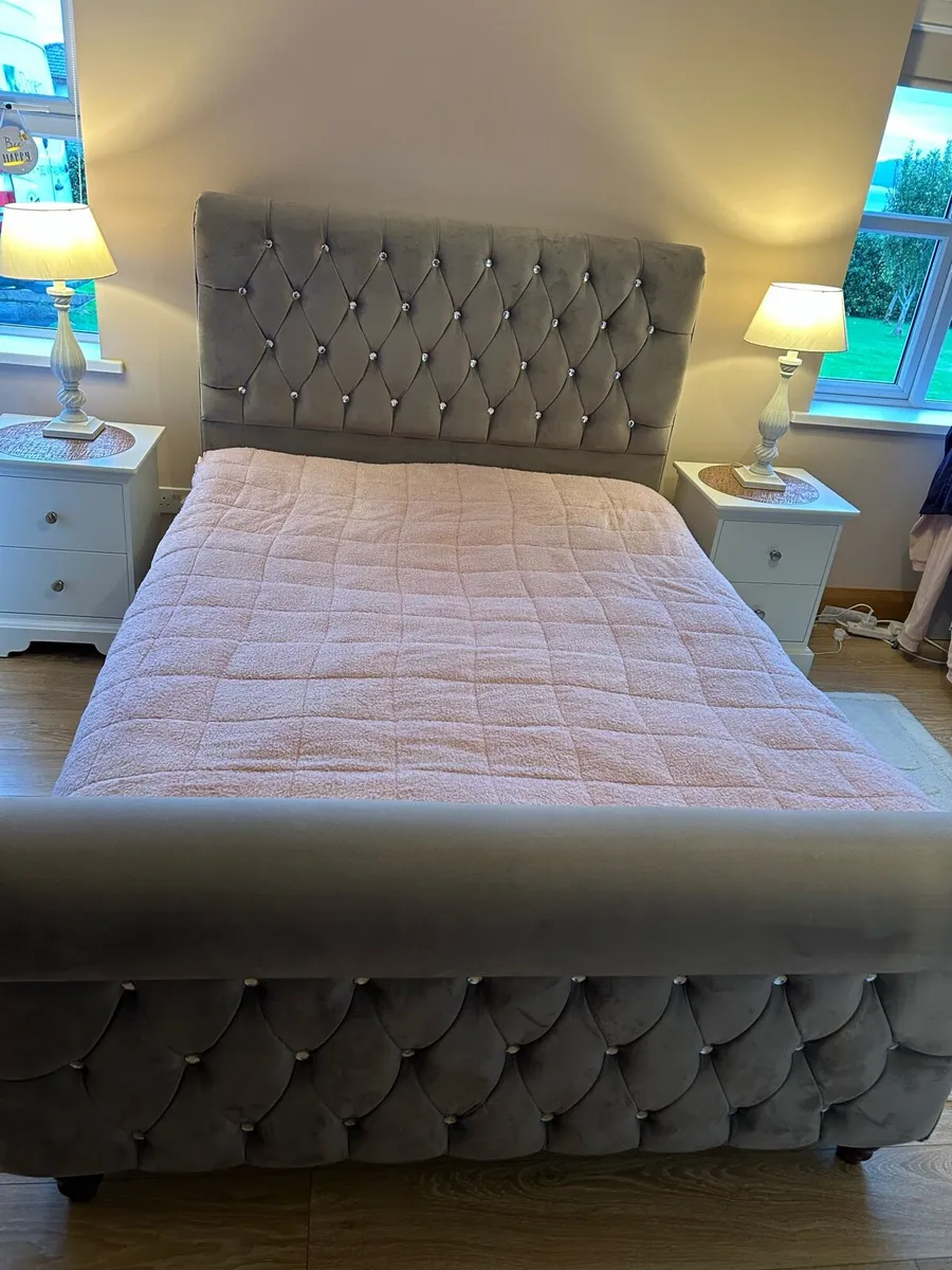Double bed frame - Image 3