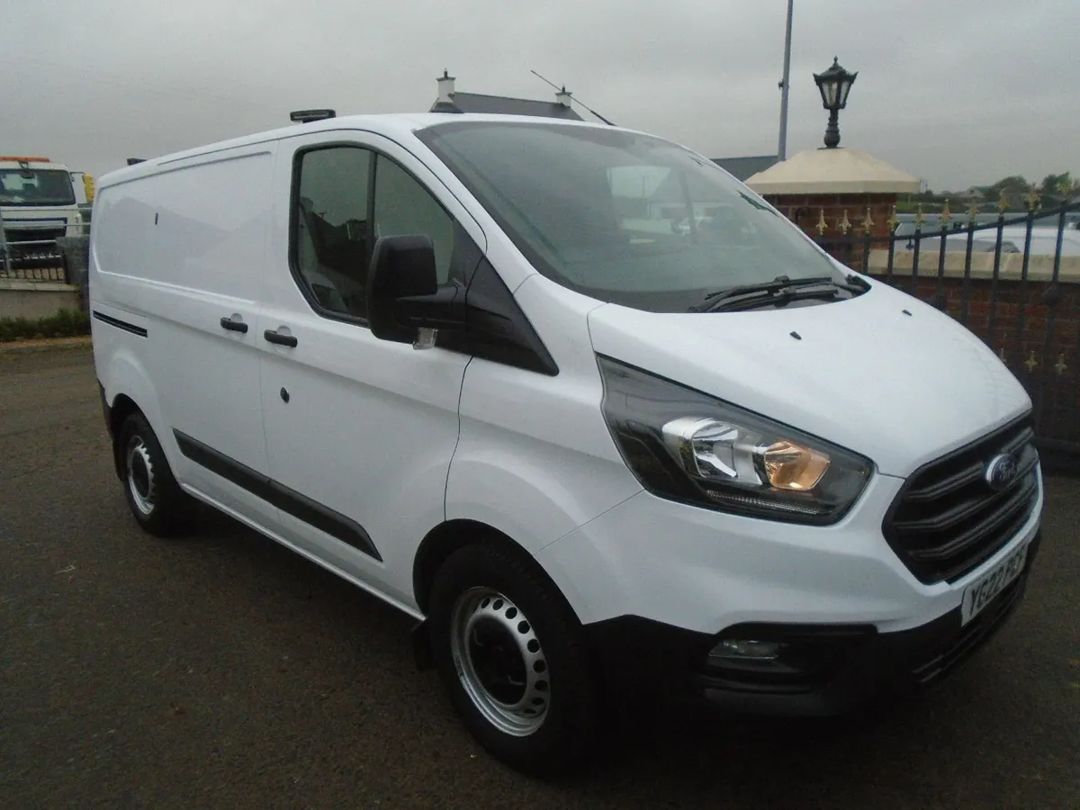2022 Ford Transit Custom SWB FR 105HP. - Image 1