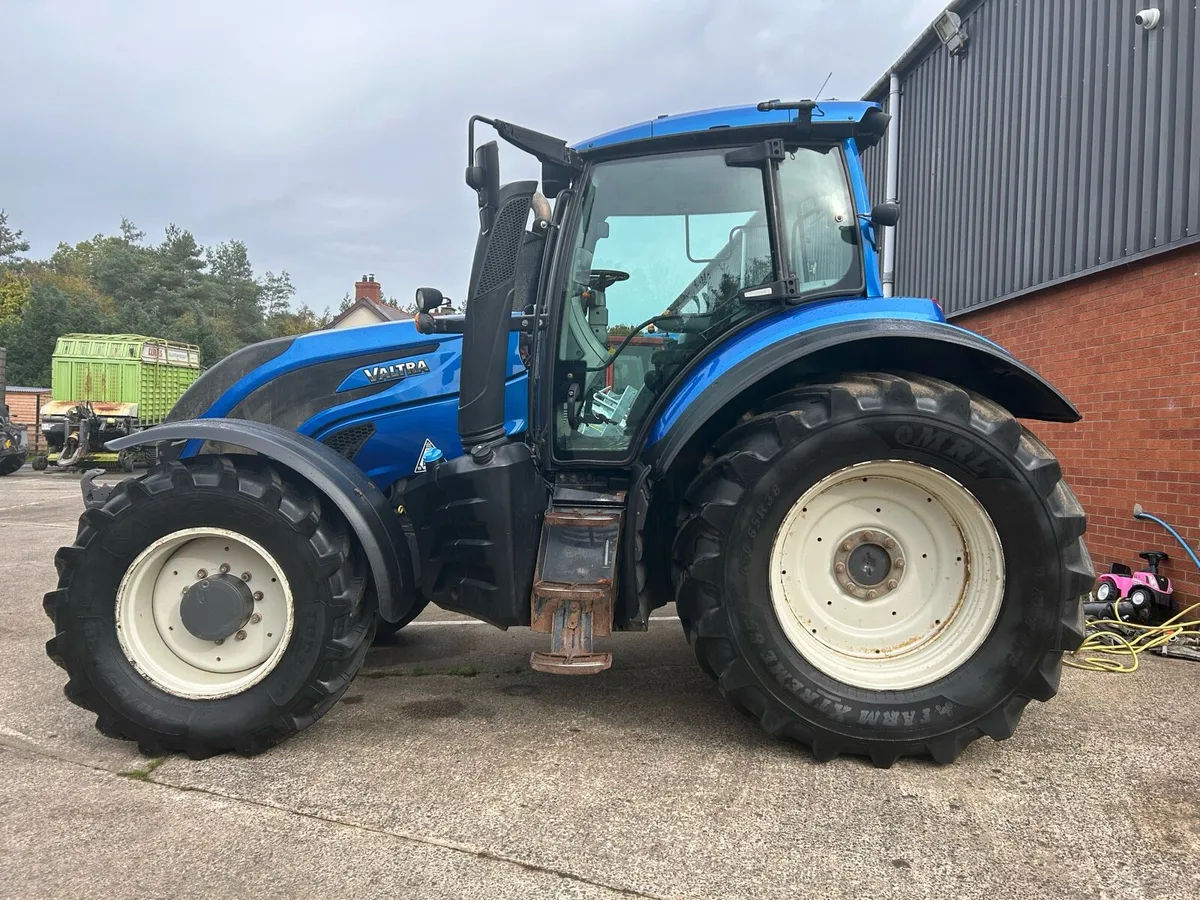 2018 t154a - Image 2