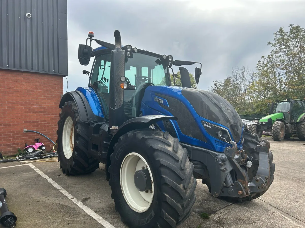 2018 t154a - Image 4