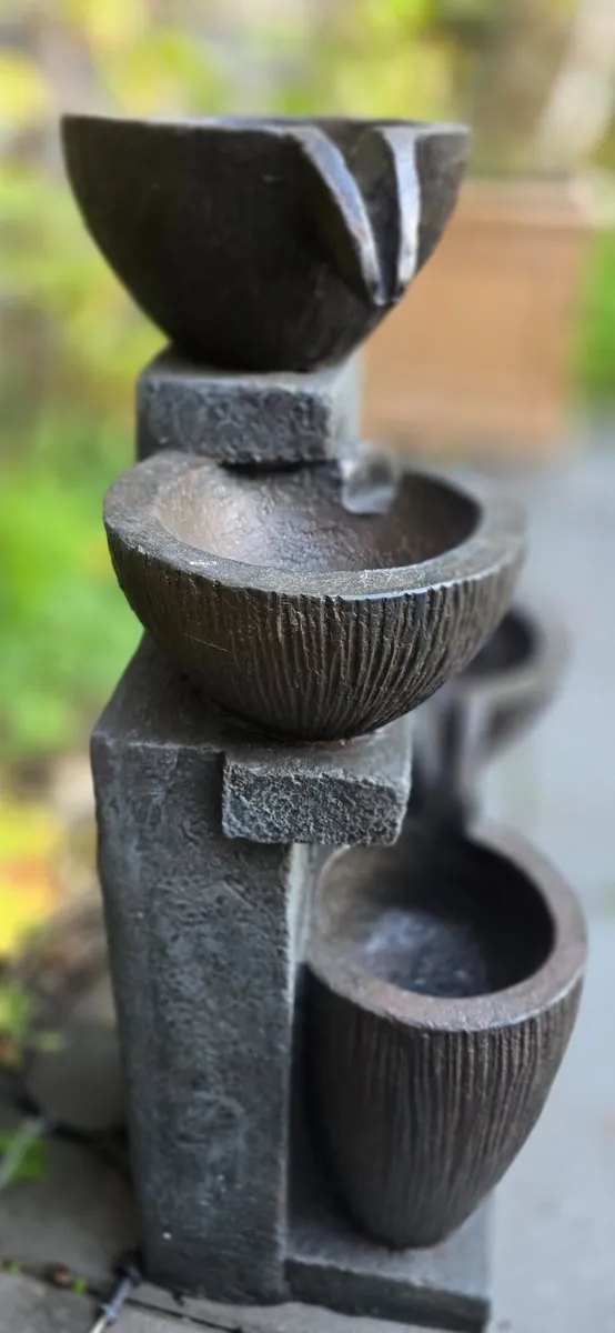 Water Feature - FREE - Image 1