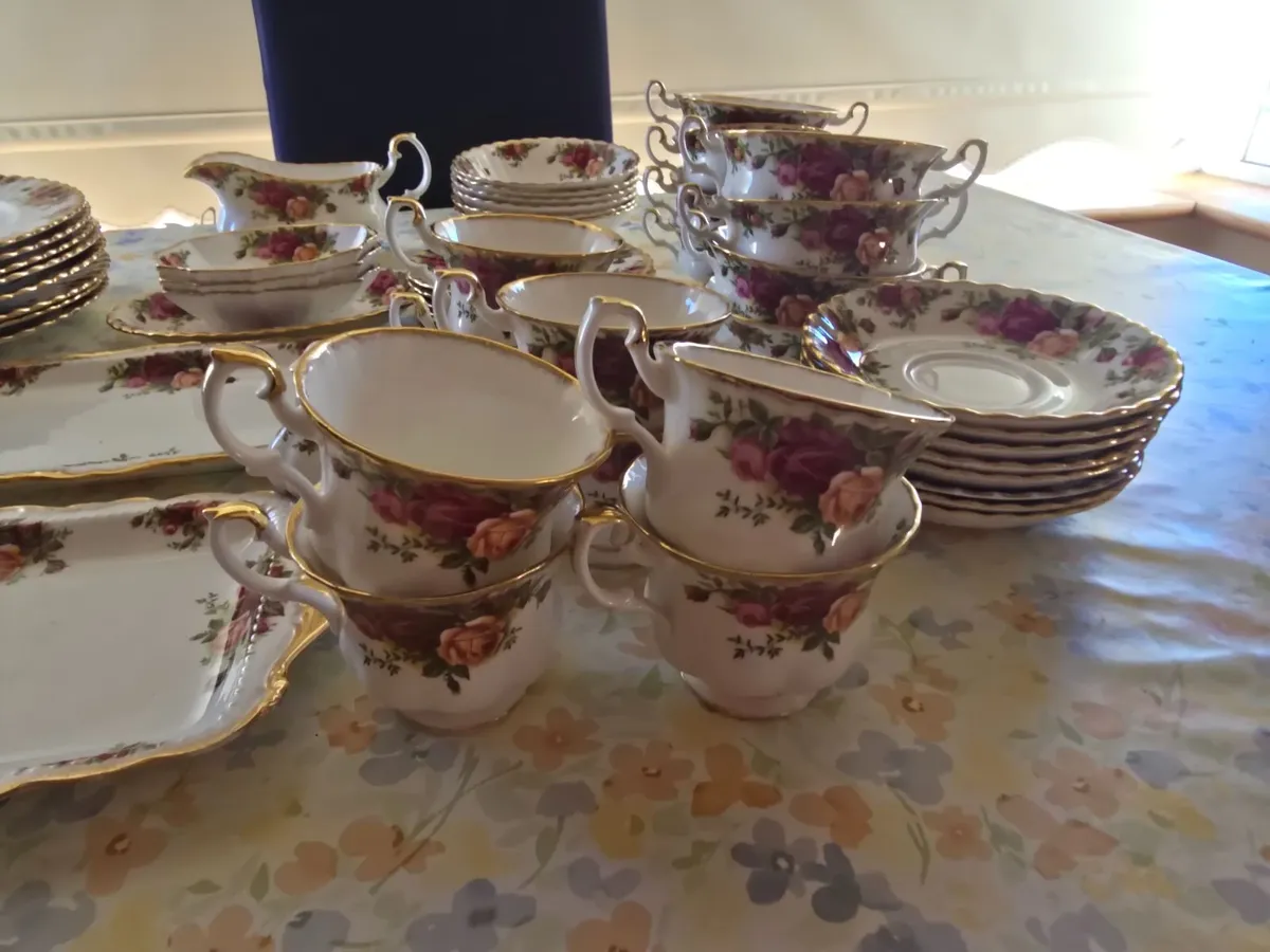 China set - Image 1