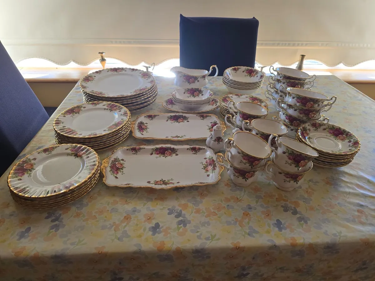 China set - Image 3