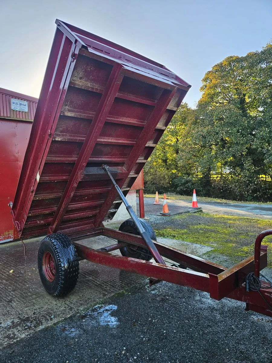 Tipping trailer - Image 3
