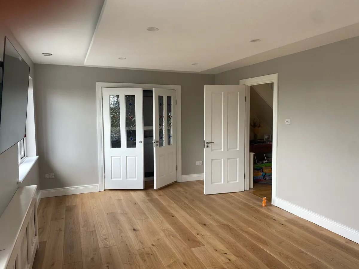 Painter and decorator - Image 2