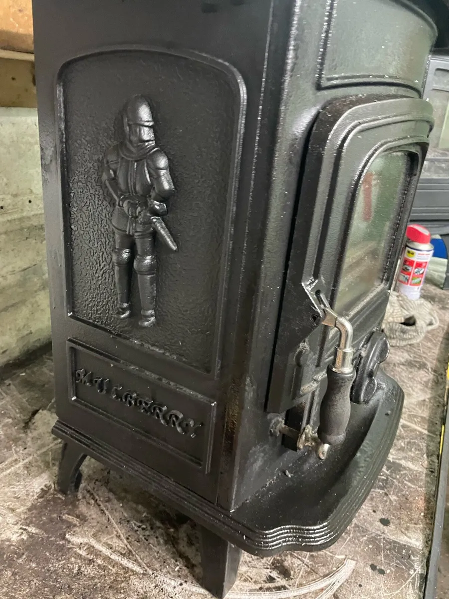 Stove - Image 2