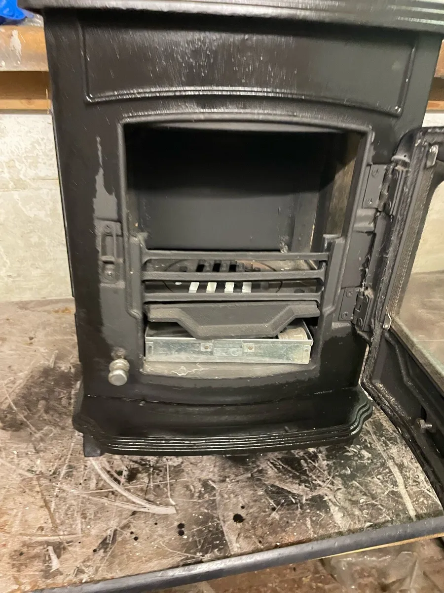 Stove - Image 3