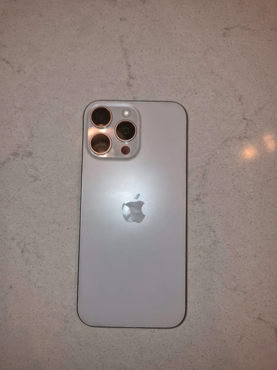 Iphone 16 pro max white titanium 256gb - Image 1