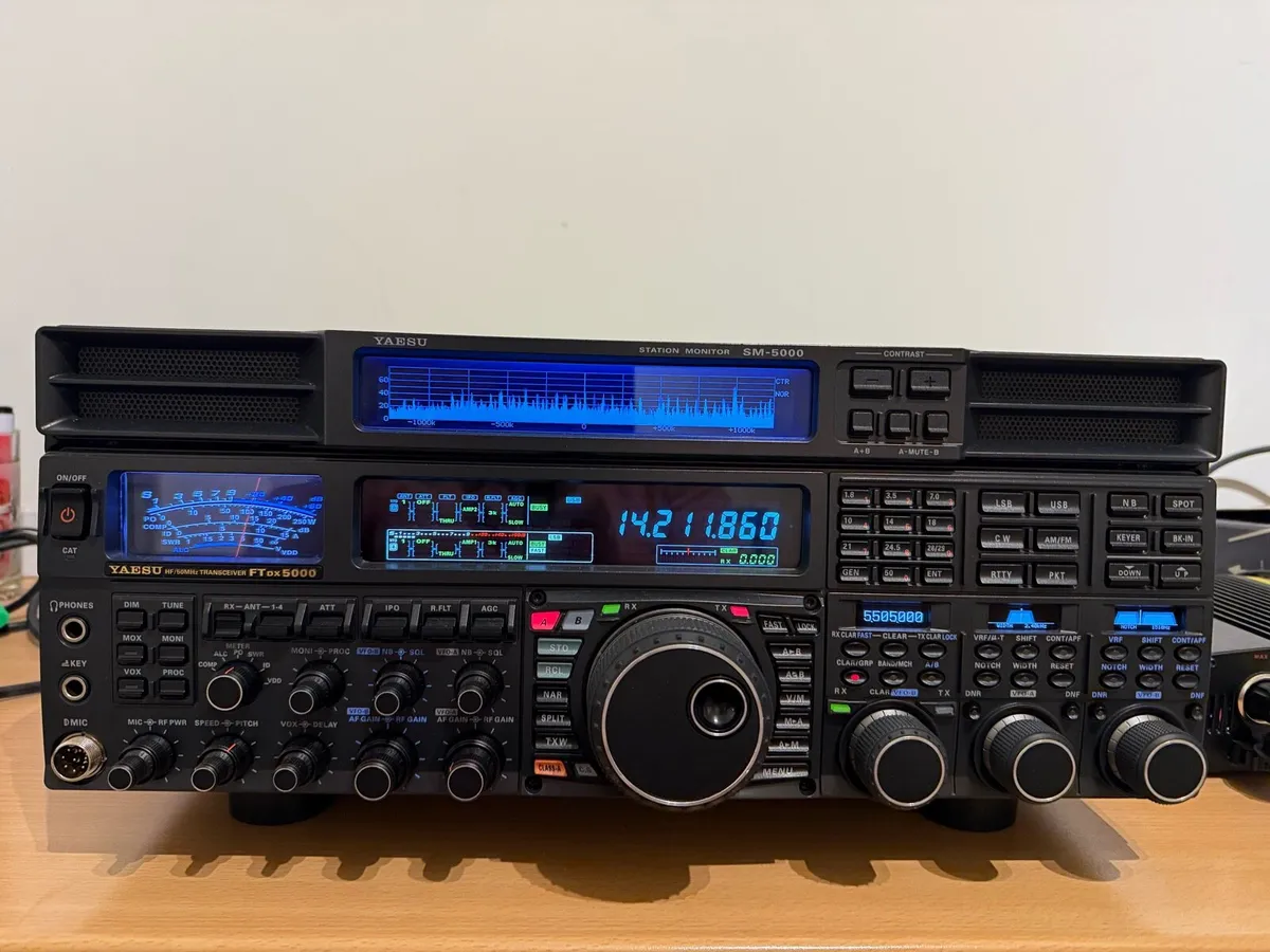 YAESU FTDX5000 - Image 1