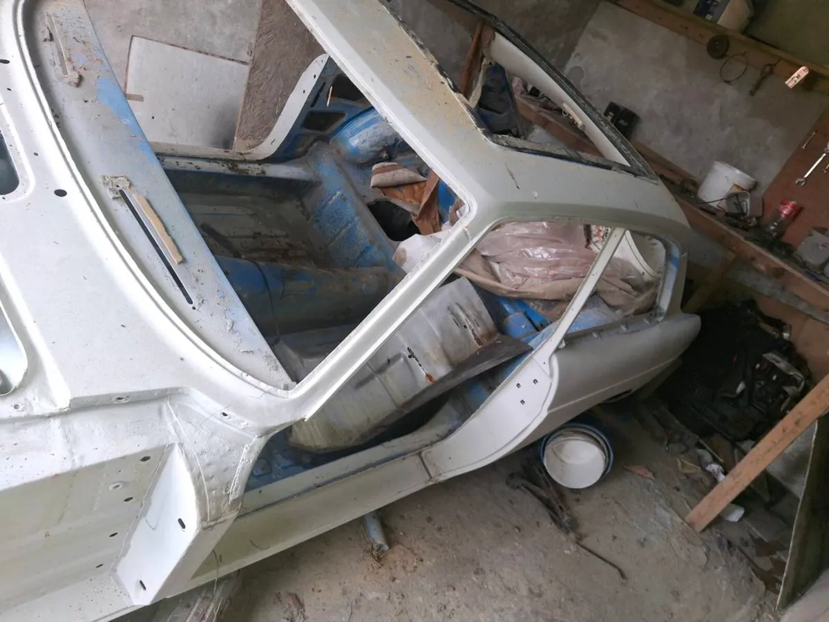 78 MGB GT 1.8 unfinished - Image 4