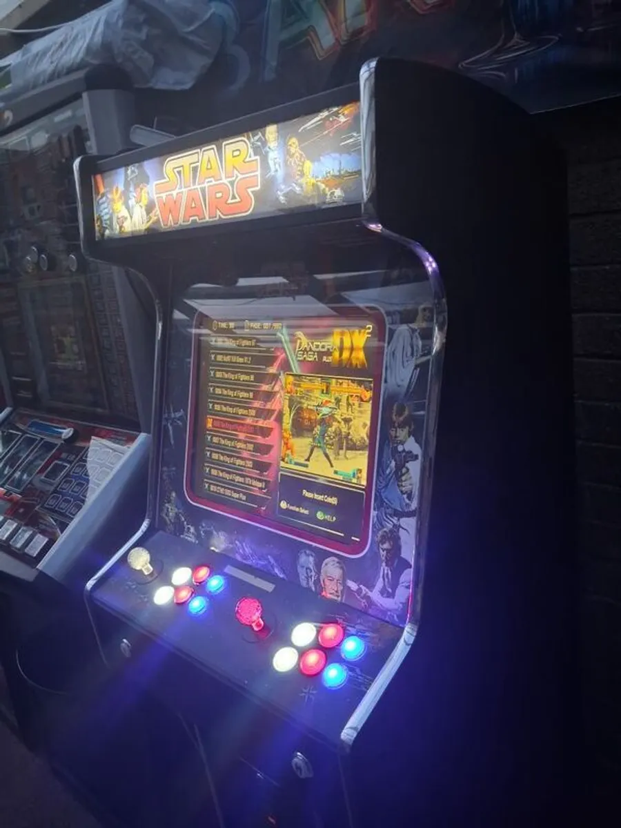 Arcade Machine - Image 4