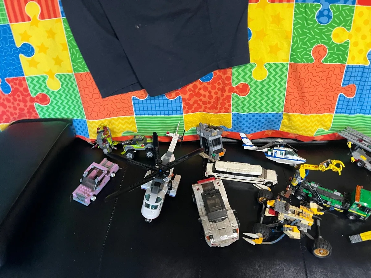 Old Lego - Image 4