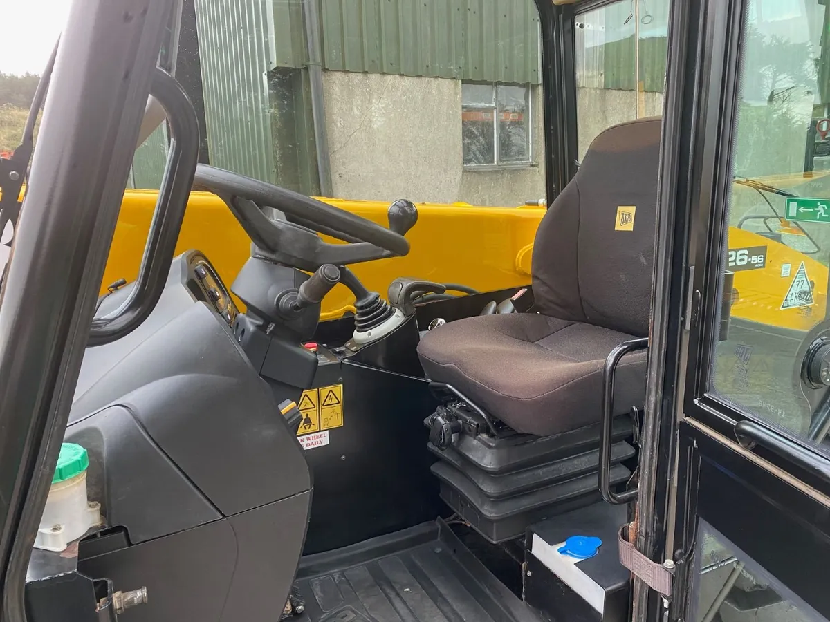 JCB 526-56 AGRI - Image 4