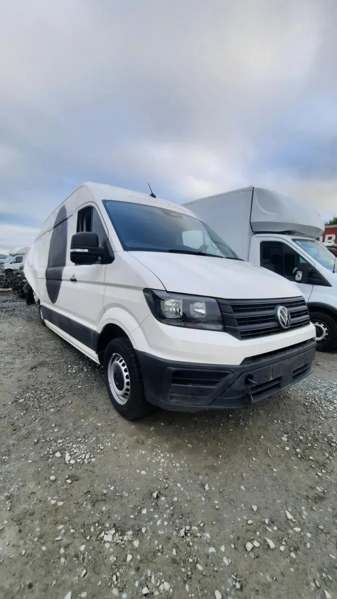 2025 VW Crafter For Dismantling - Image 2