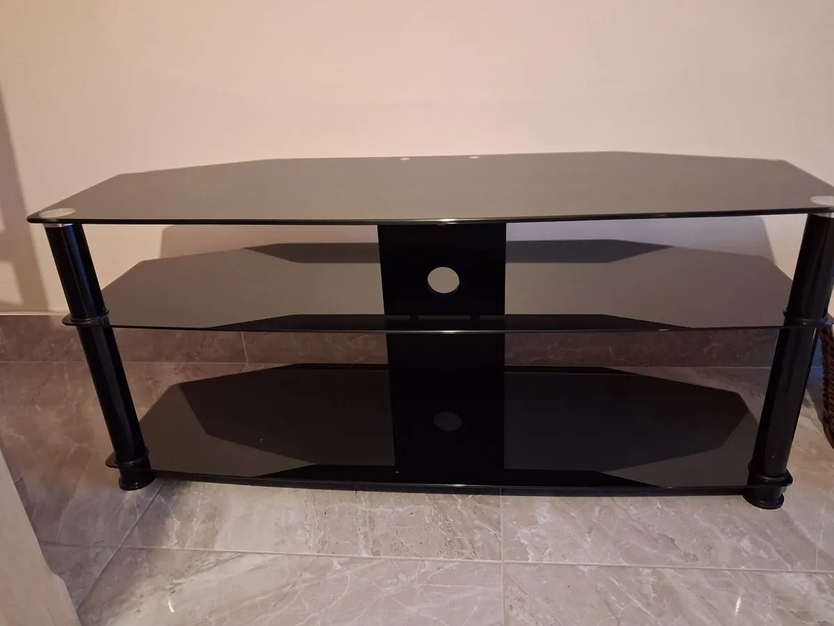 TV stand - Image 2