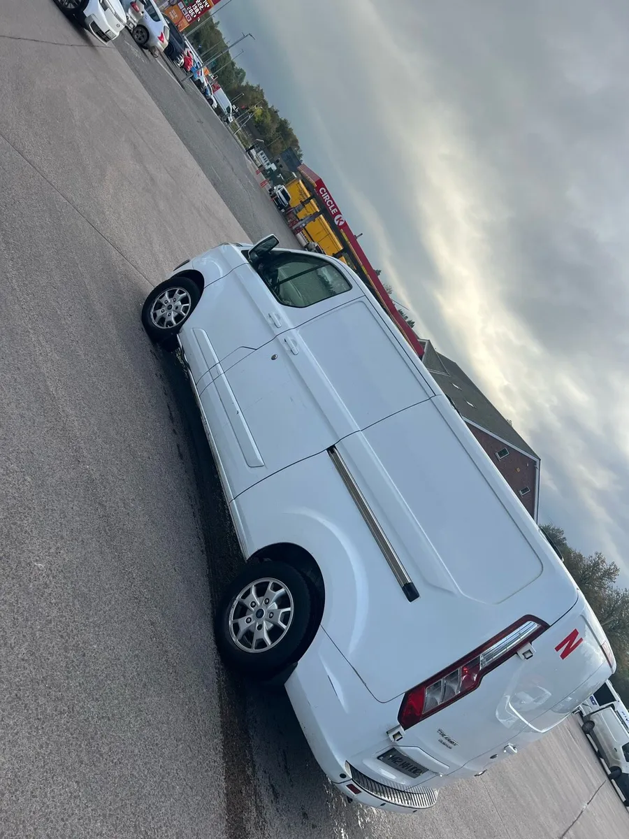 Ford transit custom - Image 4