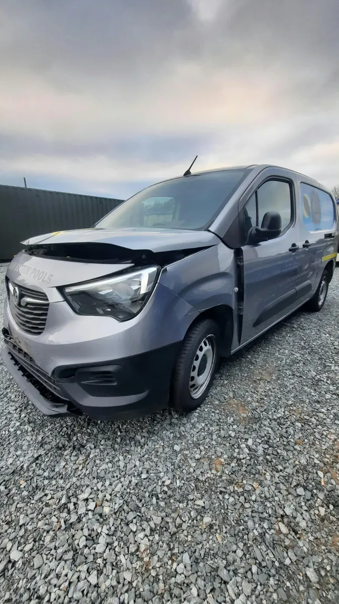 2023 Vauxhall Combo For Dismantling - Image 1