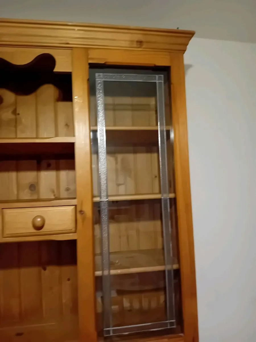 Cabinet - Image 3