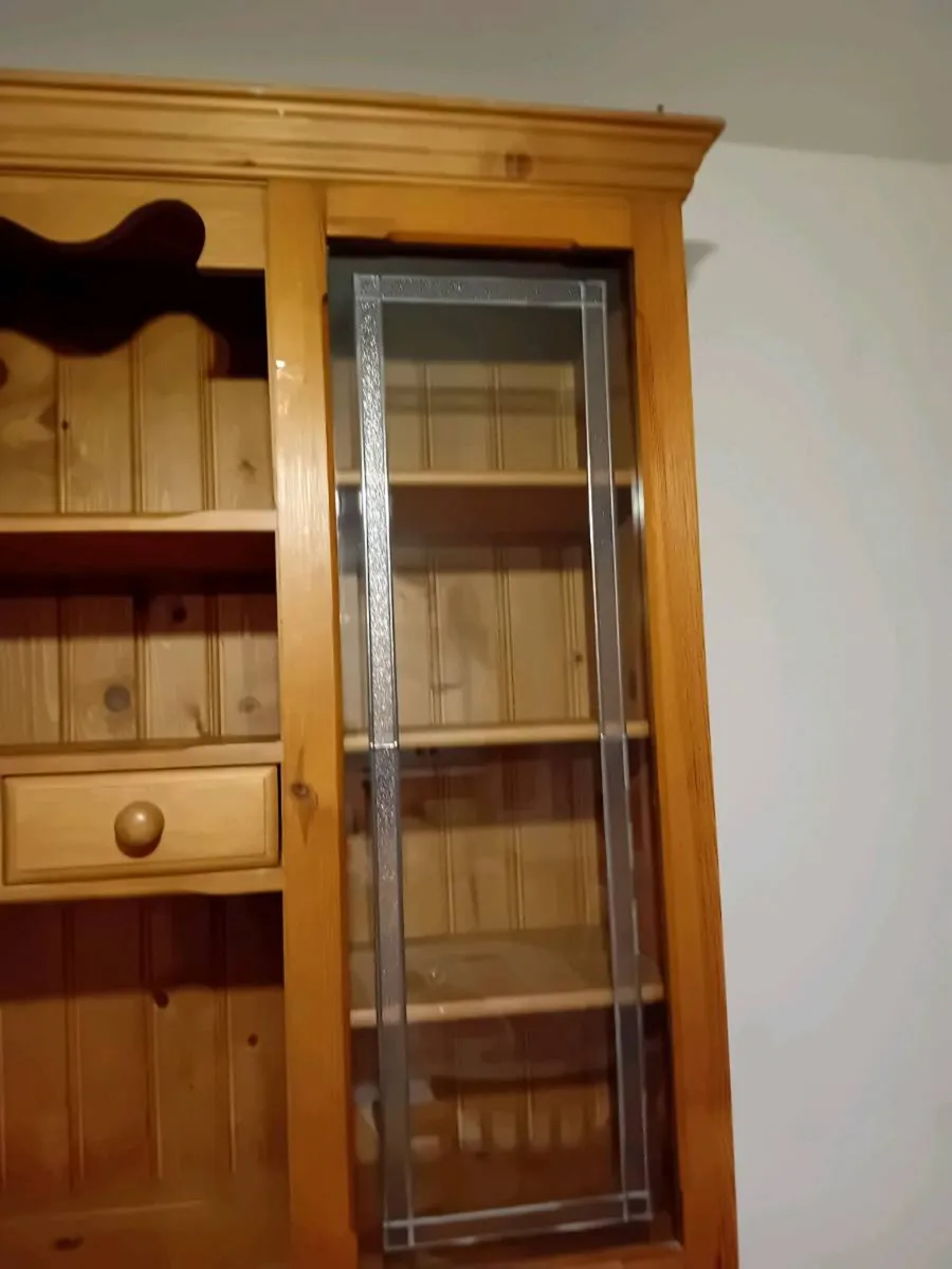 Cabinet - Image 4