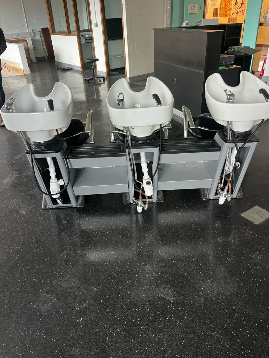 Hair salon sinks and reception Desk - Image 2
