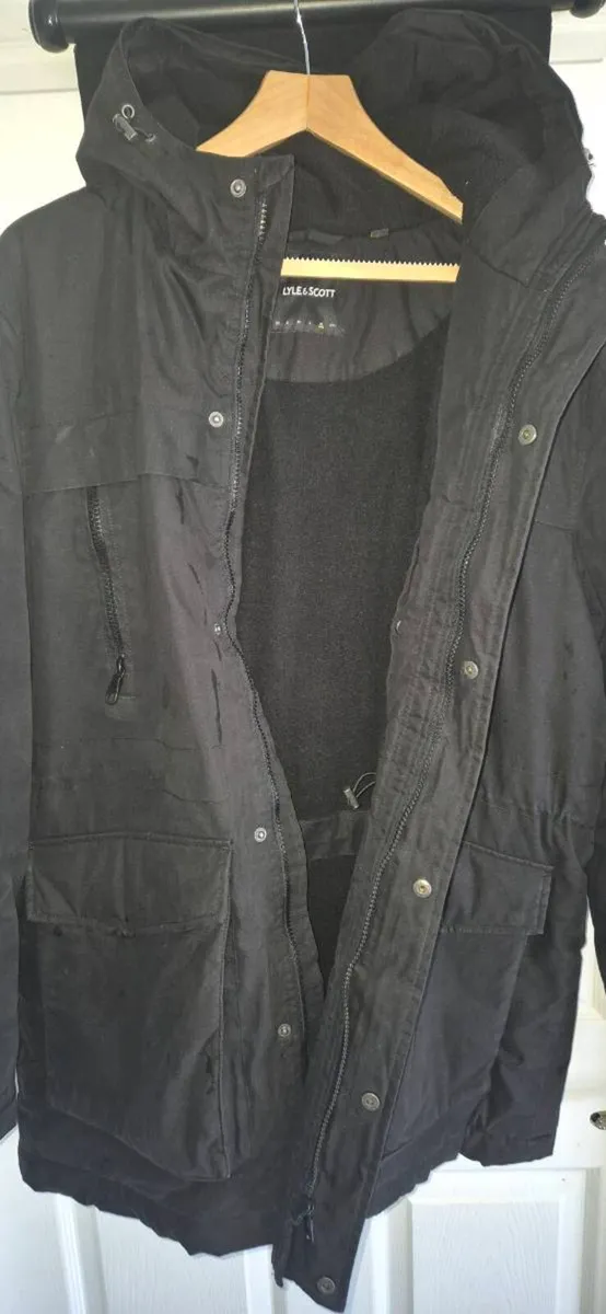 Lyle and scott xl parka - Image 3