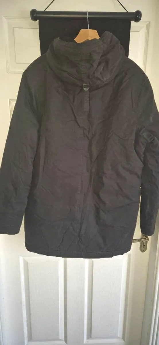 Lyle and scott xl parka - Image 4