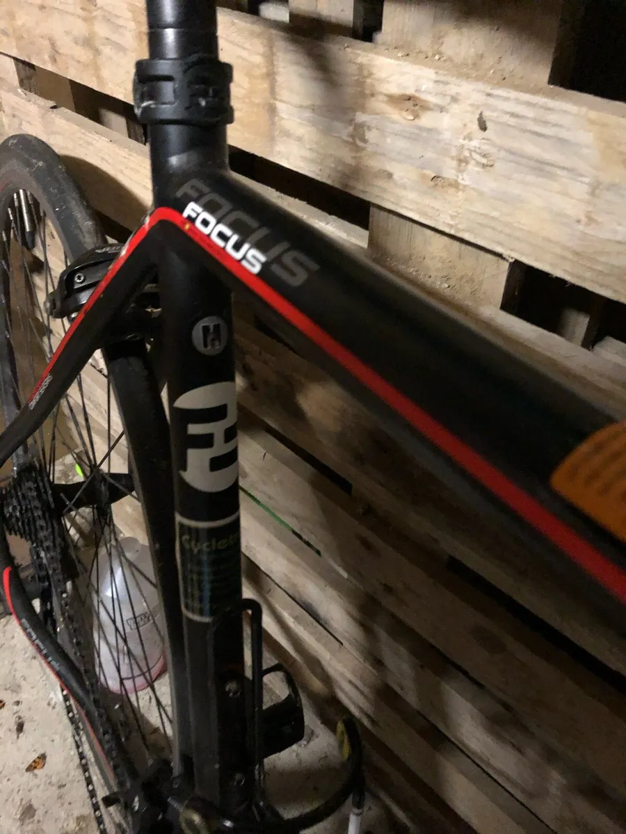 Road bike - Image 2