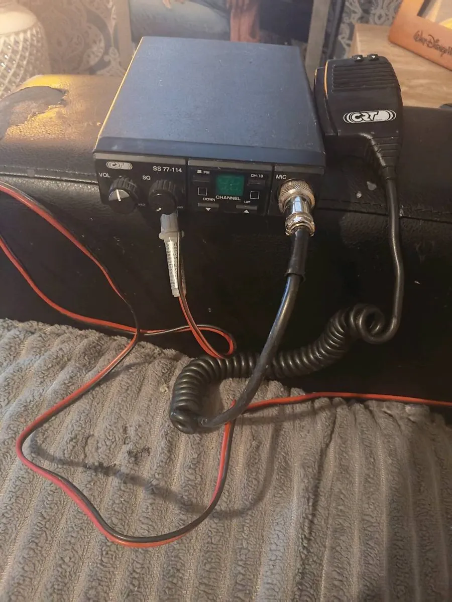 Cb radio