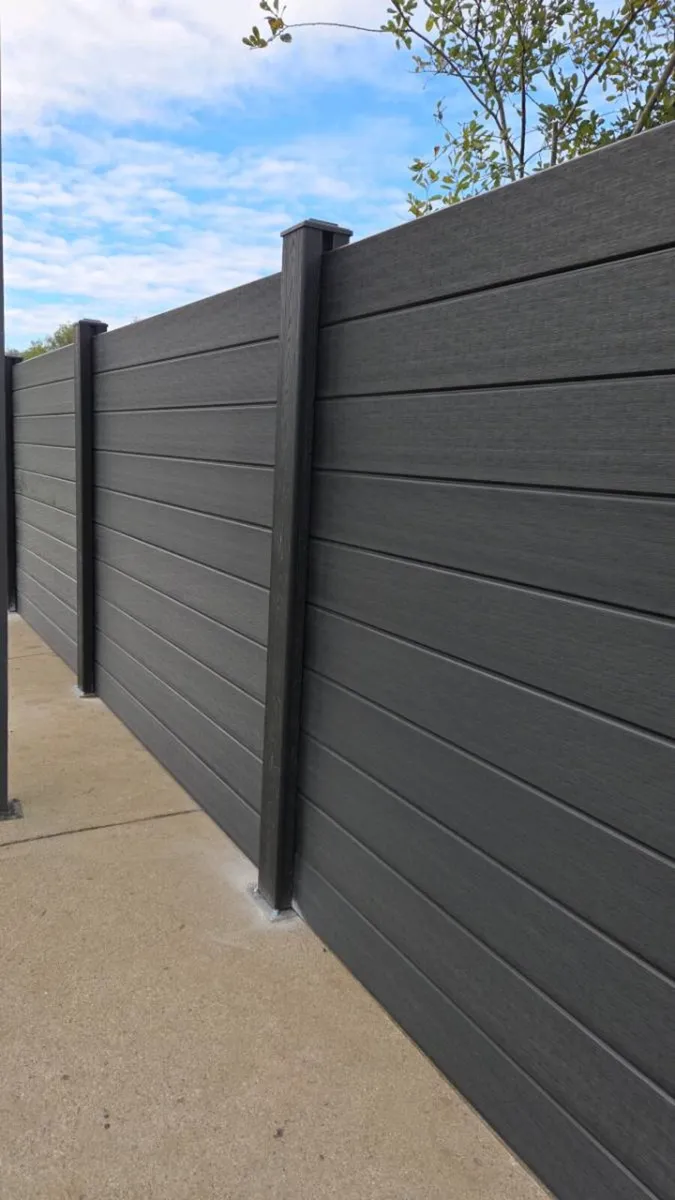 Composite fencing panels - Image 1