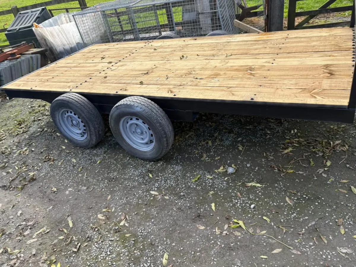 Flatbed trailer 12ft long - Image 1