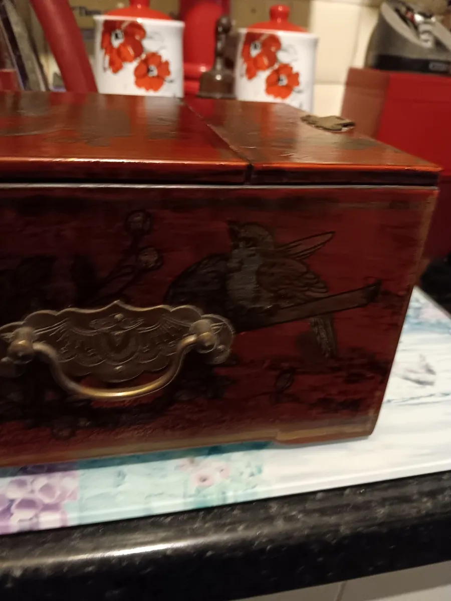 Vintage chinese lacquered jewellery box - Image 4