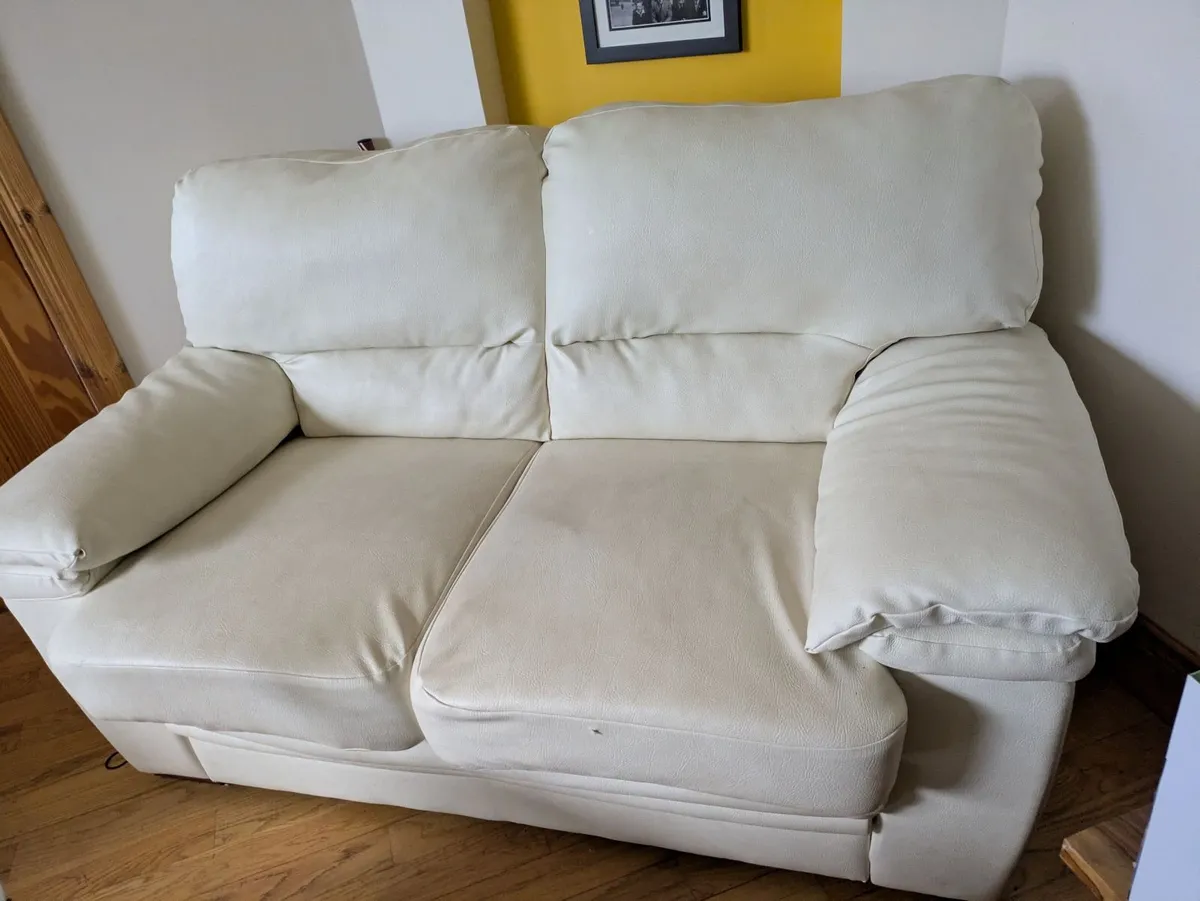 Suite of furniture - Image 4