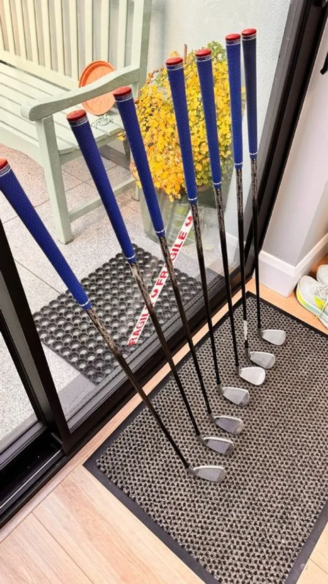 Golf Club - Image 3