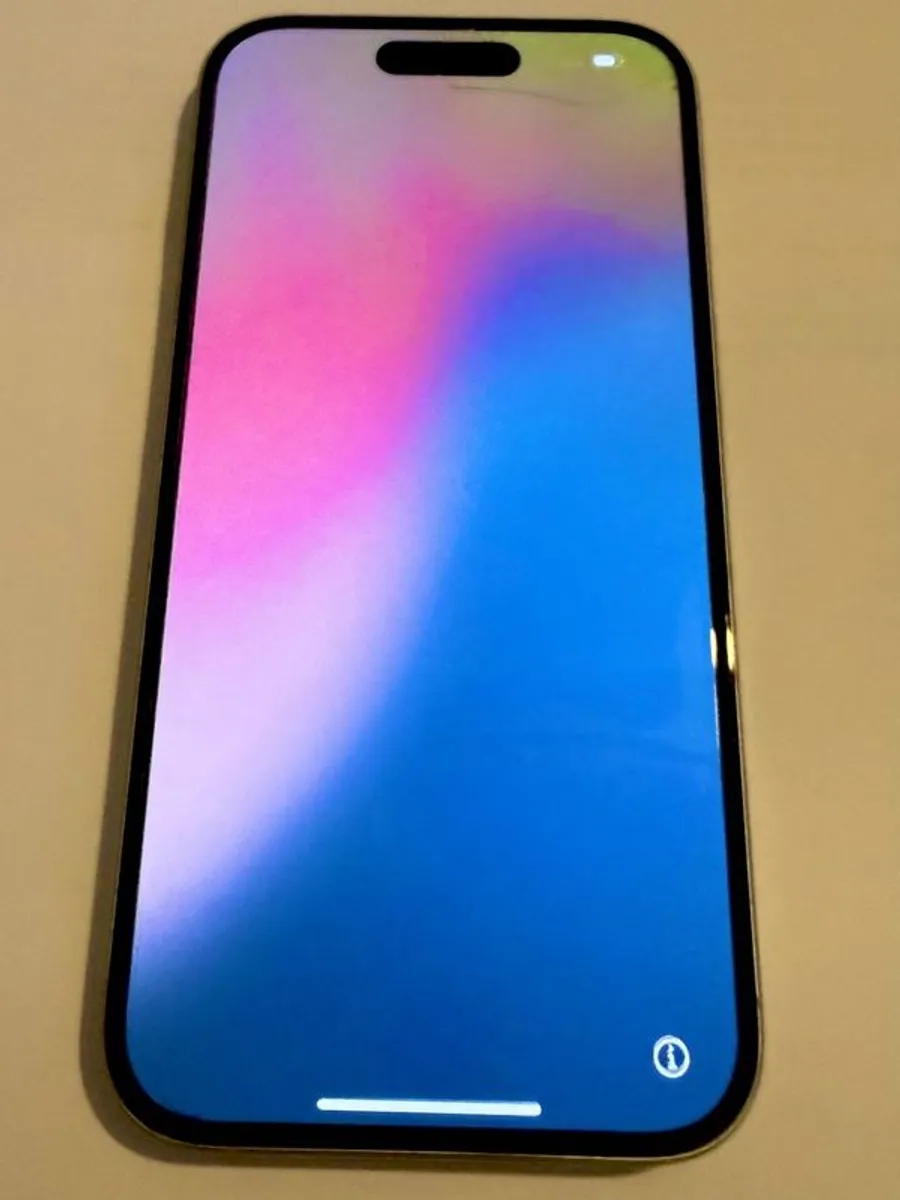 iPhone 16,excellent condition - Image 3