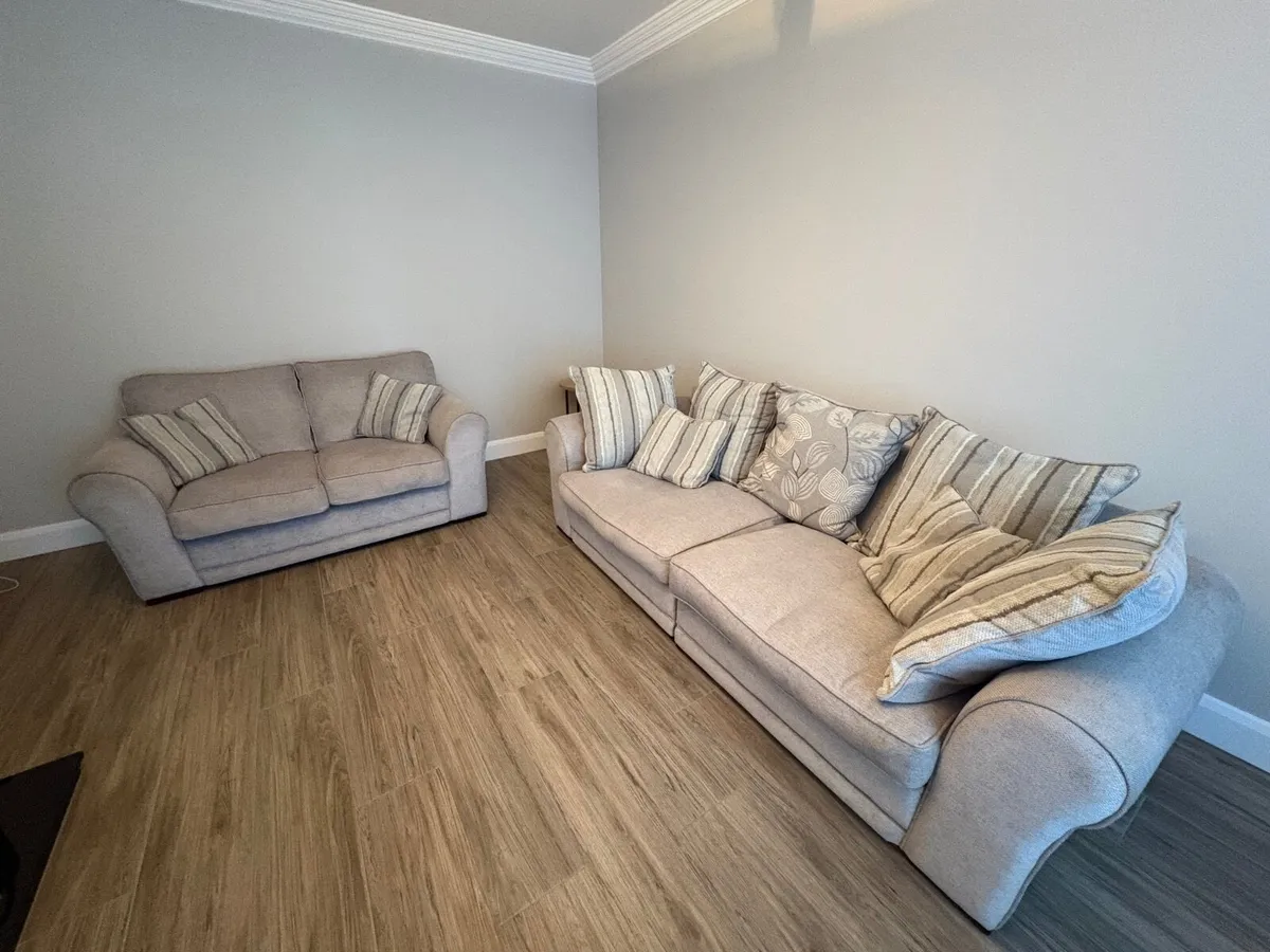 4 seater is 230 cm in length,height is 74cm and de - Image 1