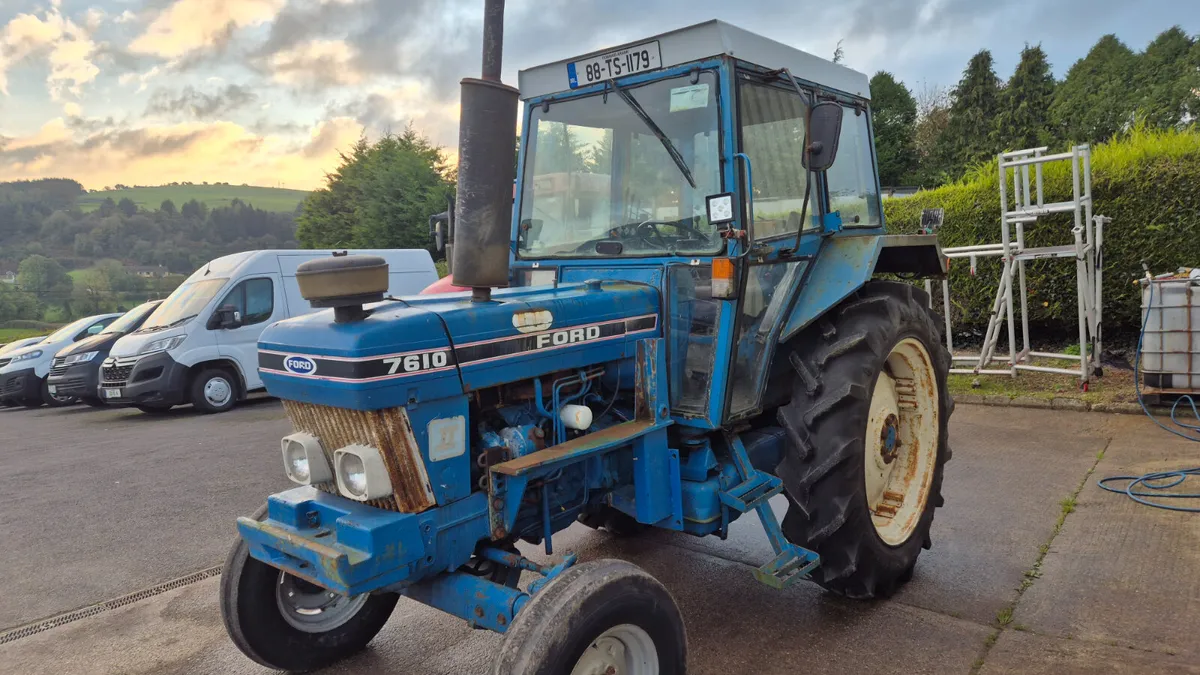 FORD 7610 2WD TRACTOR - Image 2