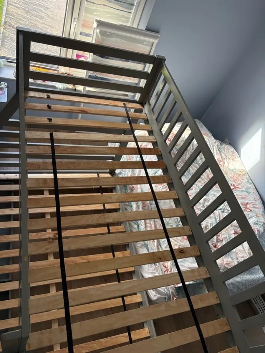 Triple grey bunk - Image 3