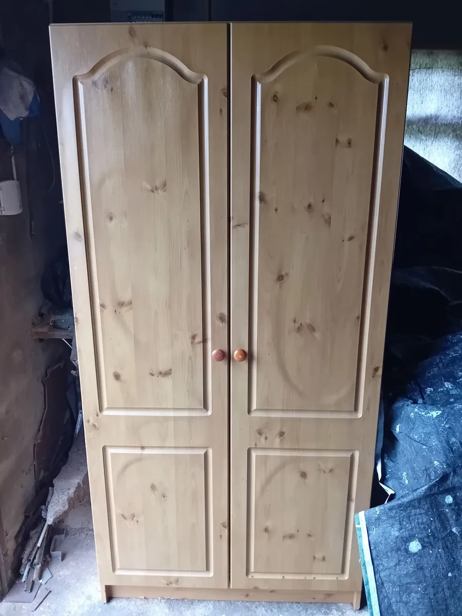 Wardrobe - Image 2