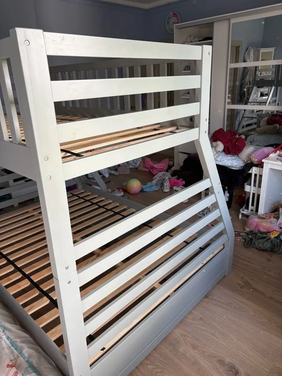Triple grey bunk - Image 2