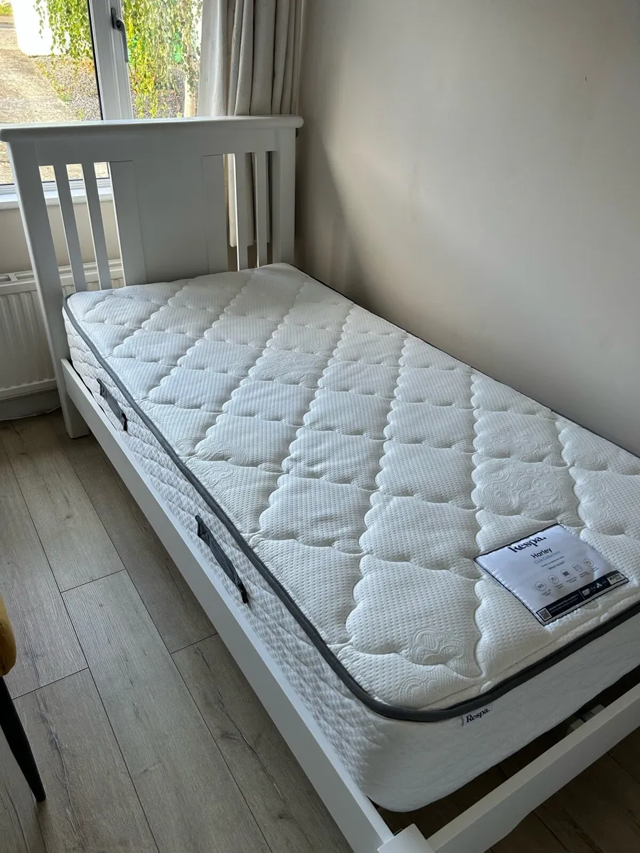 Single bed with respa mattress - Image 2