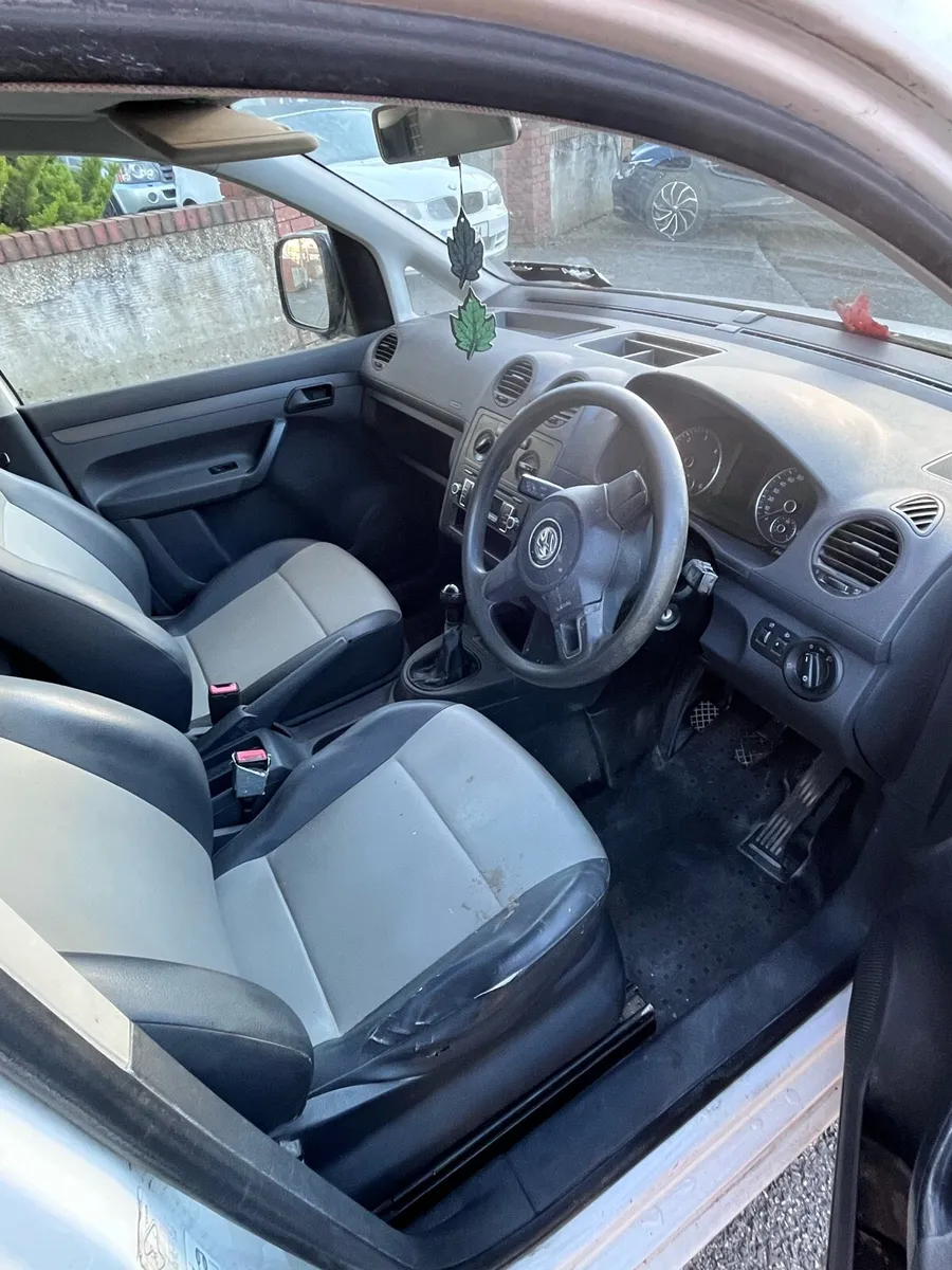 Van - Image 1
